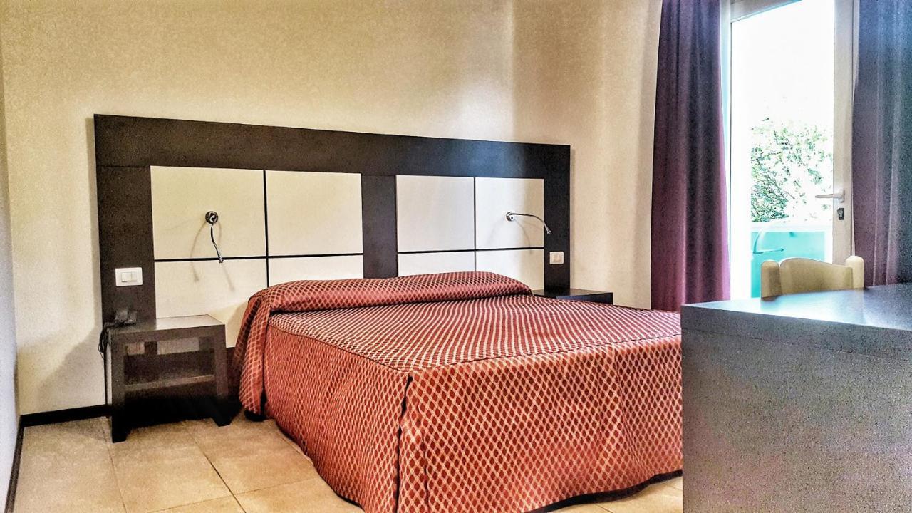 Hotel Alla Terrazza Bibione Eksteriør bilde